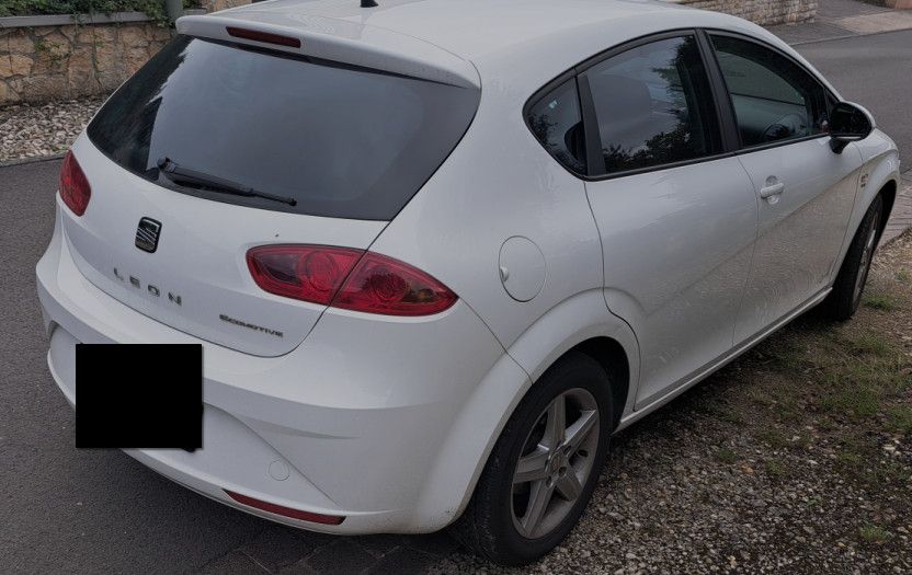 Seat Leon 236.000 km 1.800 € Ralingen 54310