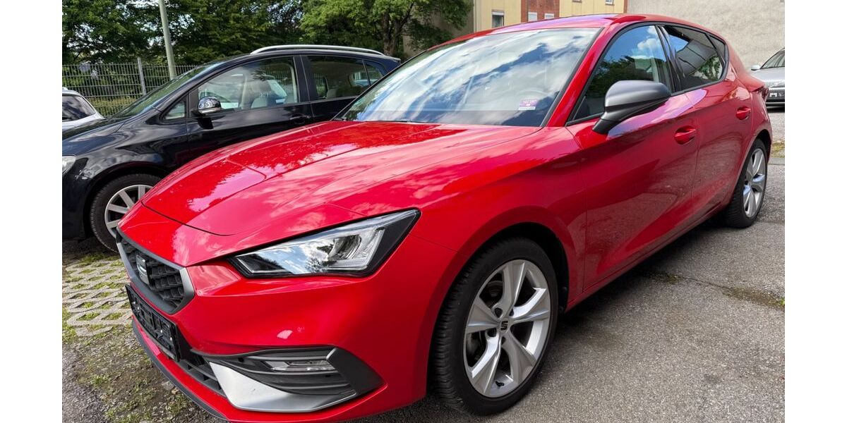 Seat Leon 24.000 km 16.590 &euro; Lüdenscheid 58507