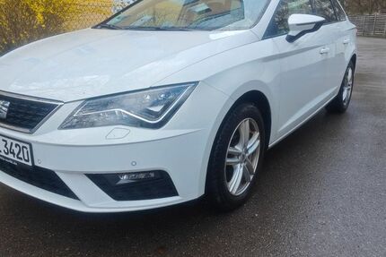 Seat Leon 155.000 km 11.900 &euro; München 80687