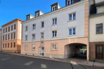 Wohnung Meerane - 2 Zimmer, 64 m&sup2;, 300&euro; | Angebot:25524240