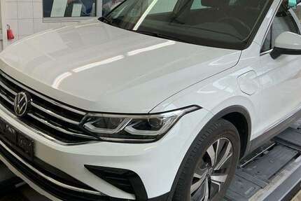 VW Tiguan 55.500 km 26.480 &euro; Zimmern-Horgen 78658