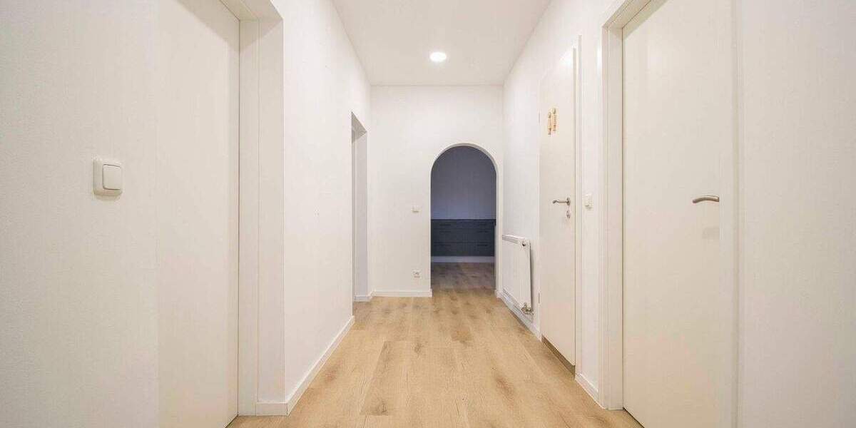 Einfamilienhaus Anklam - 8 Zimmer, 195 m&sup2;, 349.000&euro; | Angebot:25645143