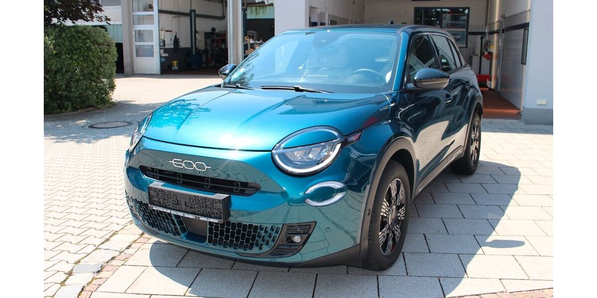 Fiat 600 16.800 km 19.700 &euro; Weilheim 82362