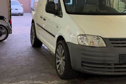 VW Caddy 179.600 km 4.000 &euro; Zeithain 01619