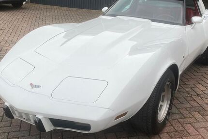 Corvette C3 75.000 km 17.500 &euro; Bergen Rügen 18528