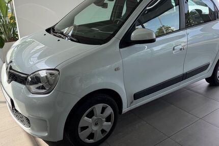 Renault Twingo 86.725 km 6.990 &euro; Braunschweig 38116