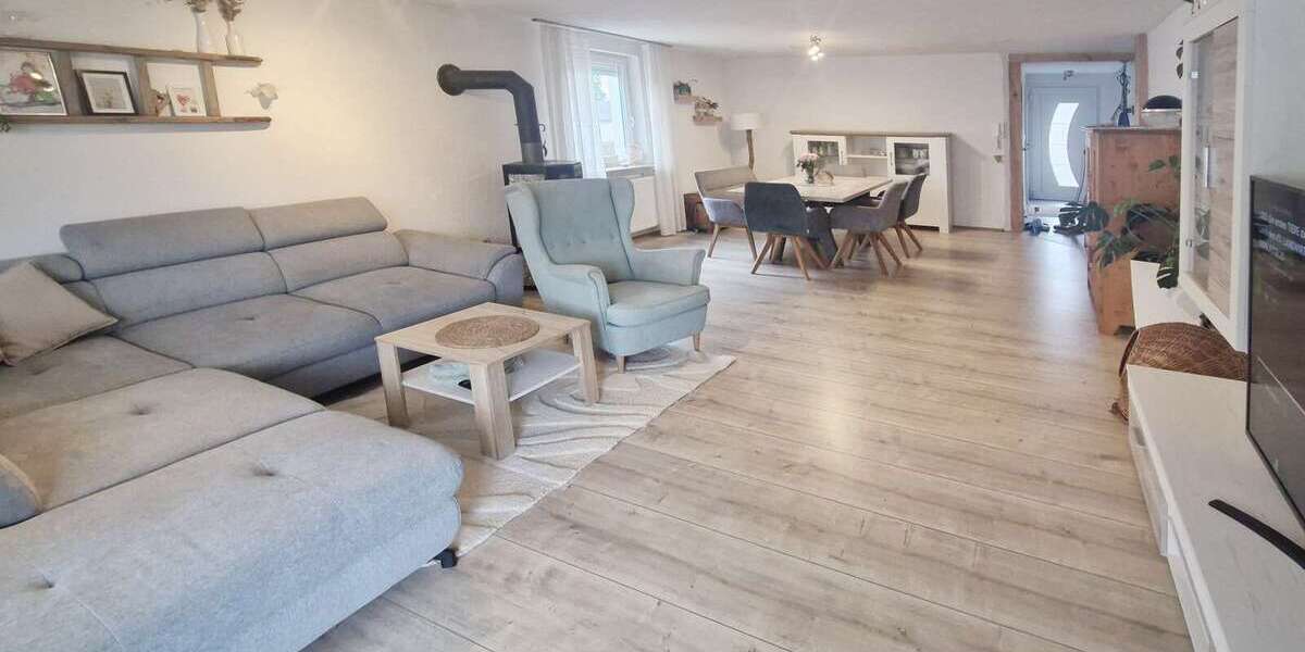 Einfamilienhaus Satteldorf - 6 Zimmer, 147 m&sup2;, 397.000&euro; | Angebot:26361761