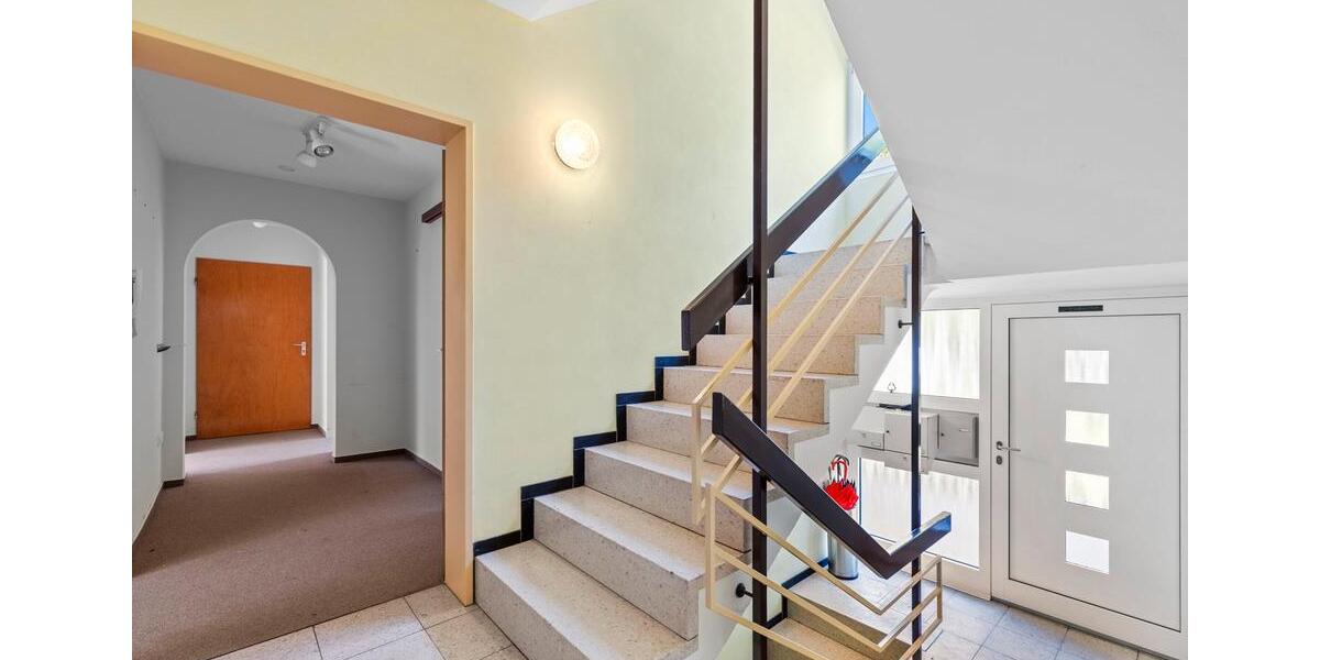 Etagenwohnung Sinzheim - 3 Zimmer, 126 m&sup2;, 1.650&euro; | Angebot:26213311