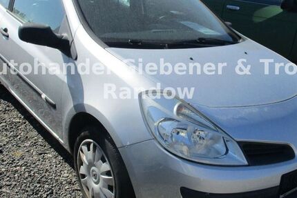 Renault Clio 99.999 km 3.600 € Demmin 17109