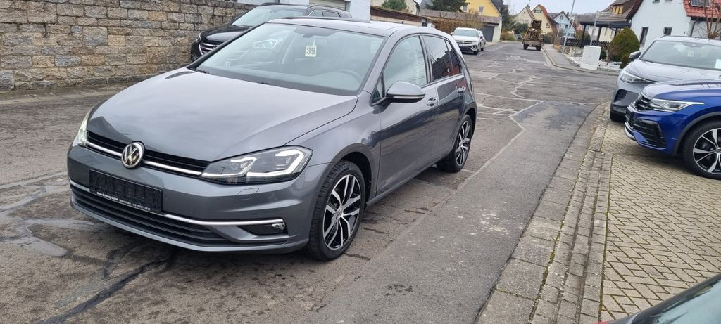 VW Golf 116.500 km 15.990 € Stammheim 97509