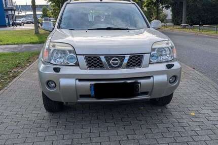 Nissan X-Trail 198.222 km 3.499 &euro; Weil Im Schoenbuch 71093