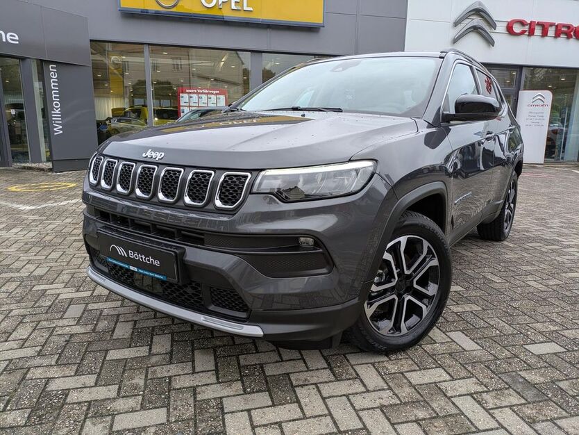 Jeep Compass 4.208 km 26.990 € Dessau-Roßlau 06842