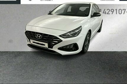 Hyundai i30 69.132 km 17.400 &euro; Bietigheim-Bissingen 74321