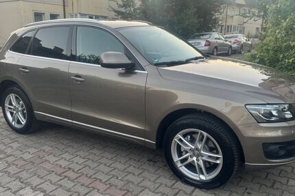 Audi Q5 258.000 km 9.300 € Mülheim /Ruhr 45476