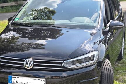 VW Touran 103.500 km 18.900 &euro; Vachendorf 83377