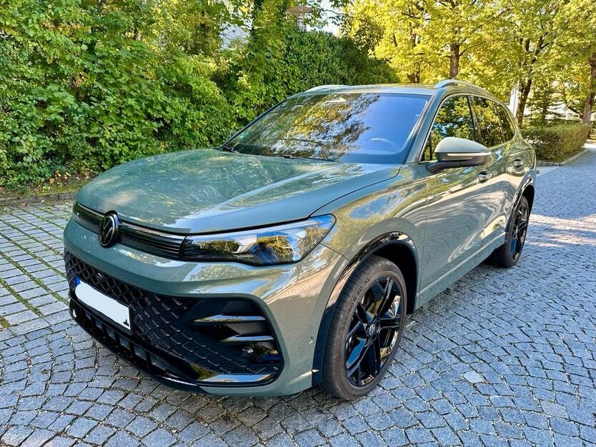 VW Tiguan 7.000 km 49.900 € Tiefenbach b. Passau 94113