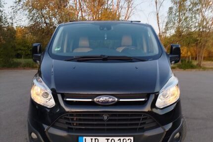 Ford Tourneo Custom 232.586 km 13.800 &euro; Barntrup 32683