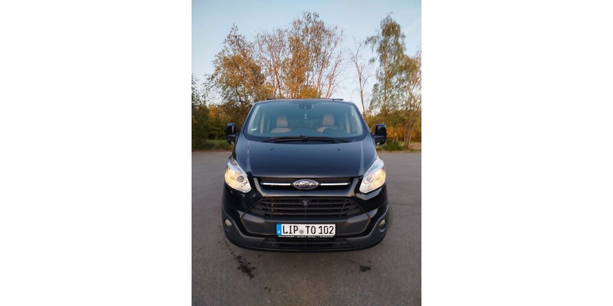 Ford Tourneo Custom 232.586 km 13.800 &euro; Barntrup 32683