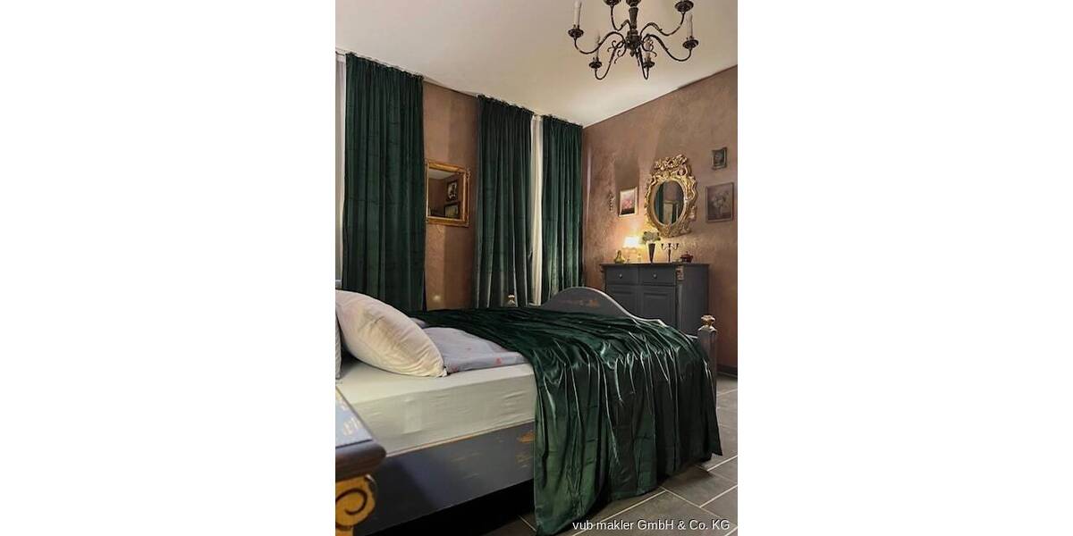 Mehrfamilienhaus, Wohnhaus Plauen Südvorstadt - 1 Zimmer, 450 m&sup2;, 580.000&euro; | Angebot:26931065