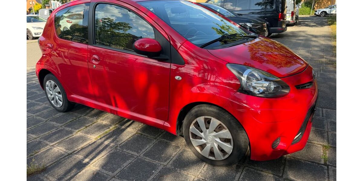Toyota Aygo (X) 130.000 km 3.490 &euro; Nürnberg 90471