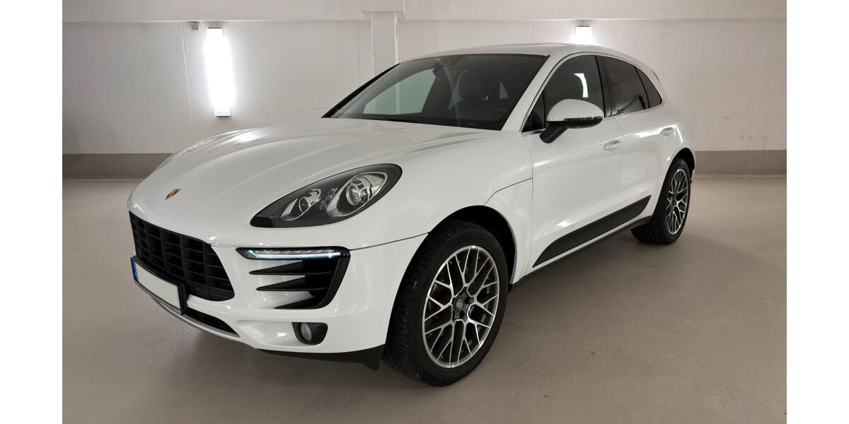 Porsche Macan 125.699 km 39.999 &euro; Düsseldorf 40472