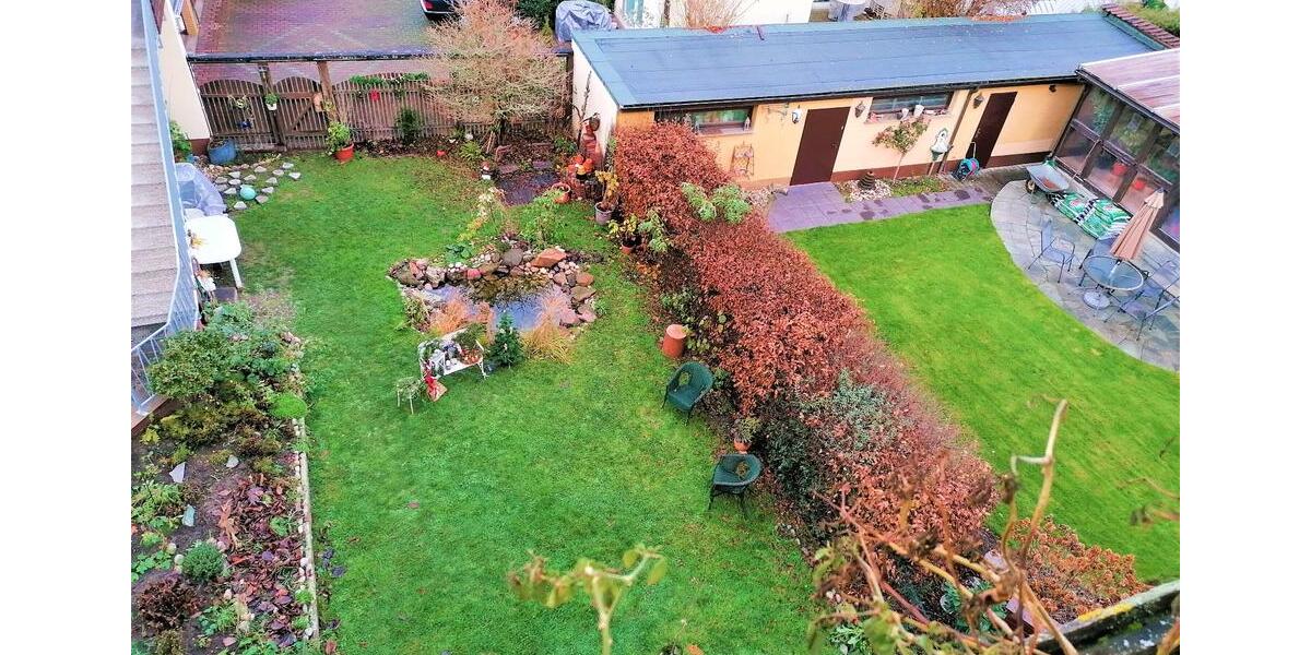 Luxusrenoviertes Penthouse - 4-Zi. inkl. neuer EBK– WG geeignet 4 zimmer