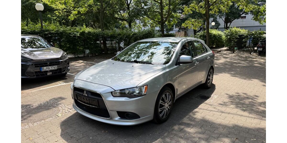 Mitsubishi Lancer 111.890 km 4.750 &euro; Berlin 12351