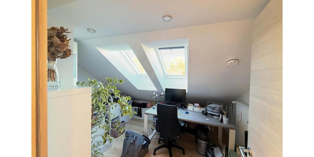 Dachgeschoßwohnung Ingolstadt Münchener Straße - 3.5 Zimmer, 68 m&sup2;, 339.000&euro; | Angebot:26123021