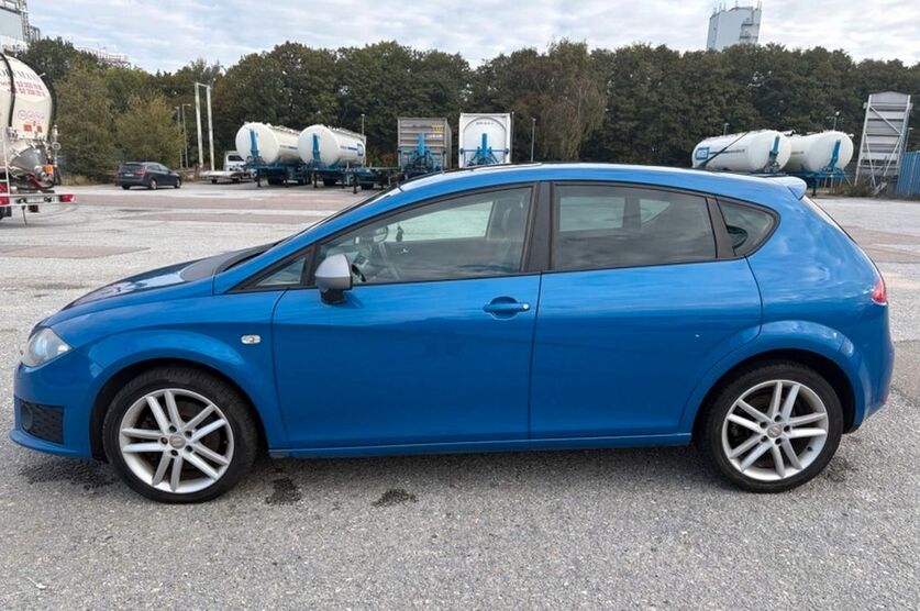 Seat Leon 148.983 km 3.600 € Bielefeld 33739