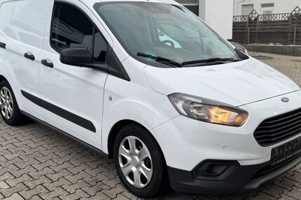 Ford Tourneo Courier 44.000 km 11.900 &euro; Butzbach 35510