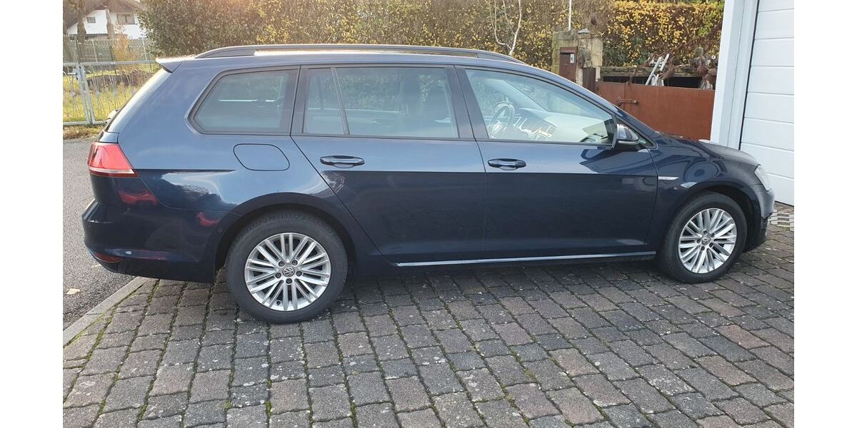 VW Golf 196.600 km 9.400 &euro; Widdern 74259