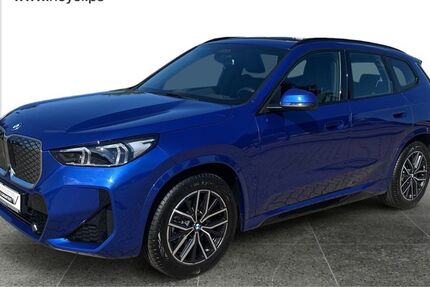 BMW iX1 4.900 km 51.490 &euro; Nienburg 31582