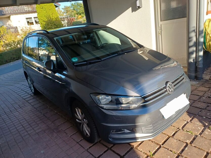 VW Touran 80.500 km 15.100 € Hünfeld 36088