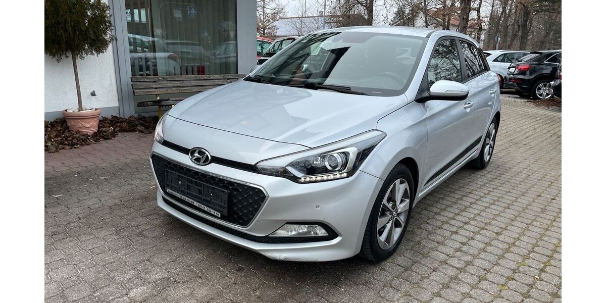 Hyundai i20 103.800 km 8.900 &euro; Fürstenfeldbruck 82256