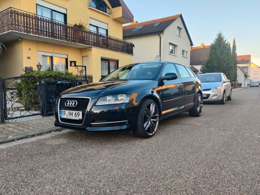 Audi A3 204.000 km 6.900 € Waldsee 67165