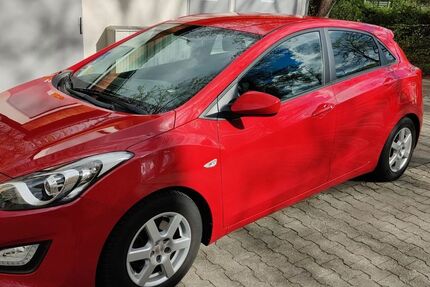 Hyundai i30 73.000 km 7.900 &euro; Stadtbergen 86391