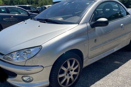 Peugeot 206 95.000 km 799 &euro; Markt Schwaben 85570