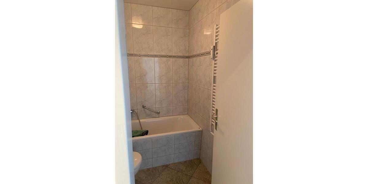 Etagenwohnung Detmold Hakedahl - 4 Zimmer, 82 m&sup2;, 147.000&euro; | Angebot:25382912