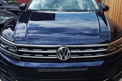 VW Tiguan 103.000 km 21.490 &euro; Schretstaken 21493