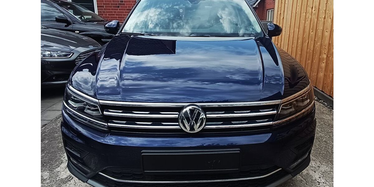 VW Tiguan 103.000 km 21.490 &euro; Schretstaken 21493
