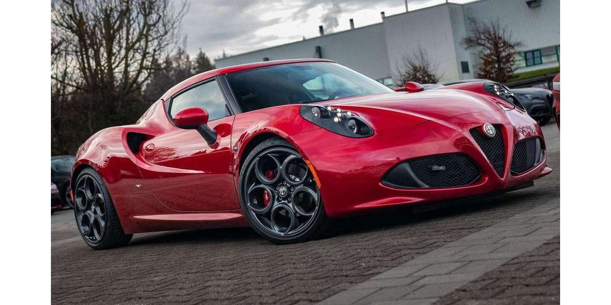 Alfa Romeo 4C 14.570 km 82.900 &euro; Mönchweiler 78087