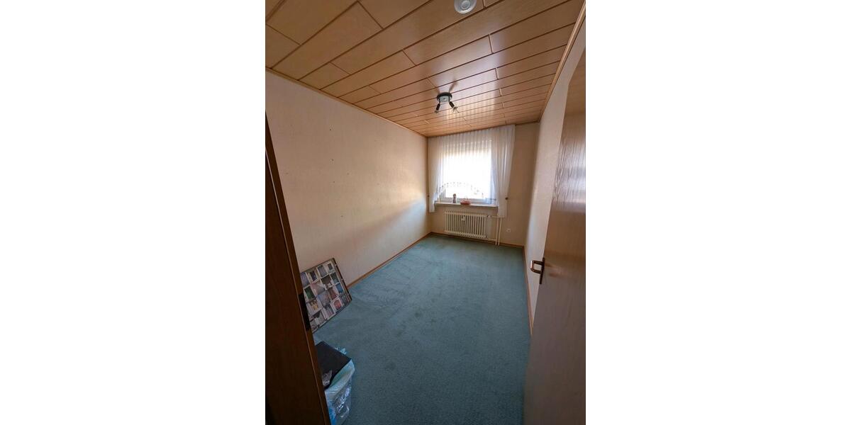 Etagenwohnung Wesendorf - 2.5 Zimmer, 65 m&sup2;, 680&euro; | Angebot:25407742