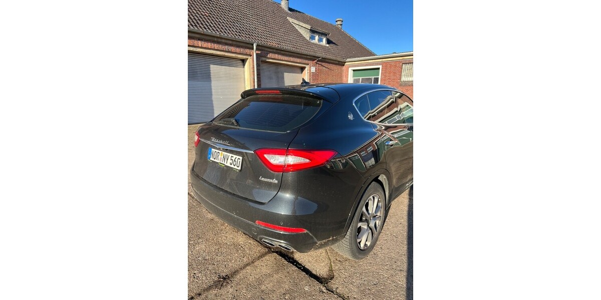 Maserati Levante Grandlusso 210.000 km 23.900 &euro; Minden 32423