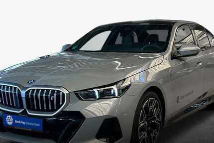 BMW i5 33.702 km 69.890 &euro; Karlsruhe 76227