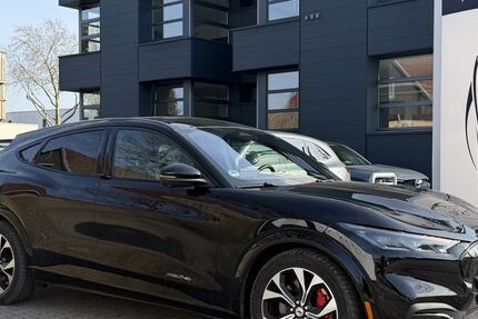 Ford Mustang Mach-E 91.800 km 26.950 &euro; Krefeld 47805