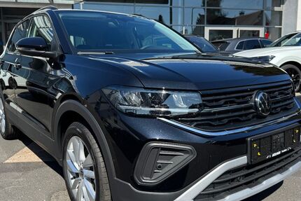 VW T-Cross 6.985 km 26.850 &euro; Frankfurt am Main 65936
