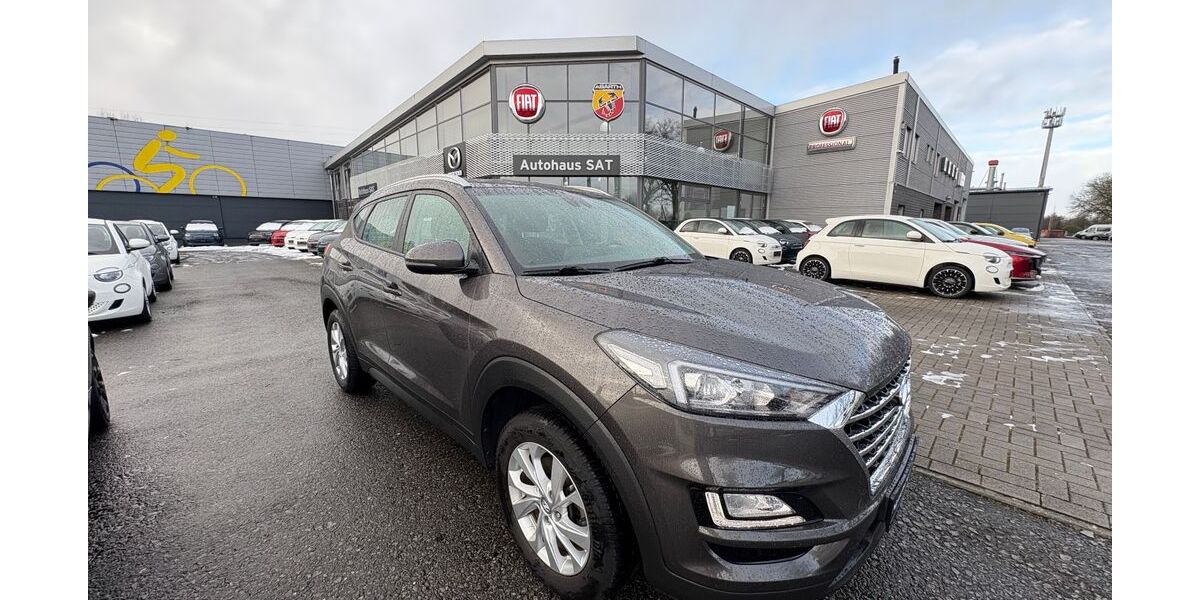 Hyundai TUCSON 51.500 km 17.980 &euro; Leer 26789