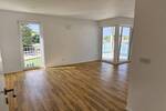 Tolle, helle Neubau 3-Zimmerwohnung mit riesigem Balkon in einer Oase der Ruhe in Burglengenfeld!