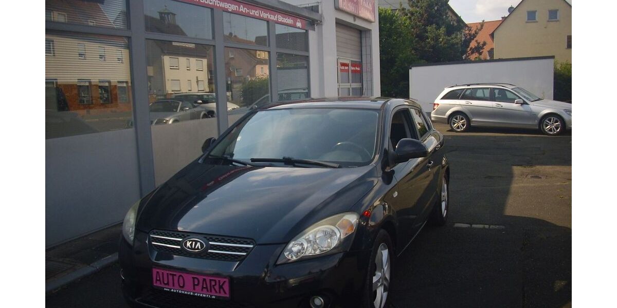 Kia ceed / Ceed 168.000 km 990 &euro; Fürth 90765