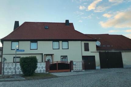 Haus Buttstädt - 9 Zimmer, 150 m&sup2;, 138.000&euro; | Angebot:27164480